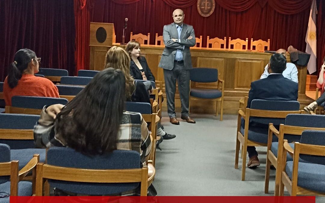 Charla sobre el Pacto Fiscal en el CAPSL